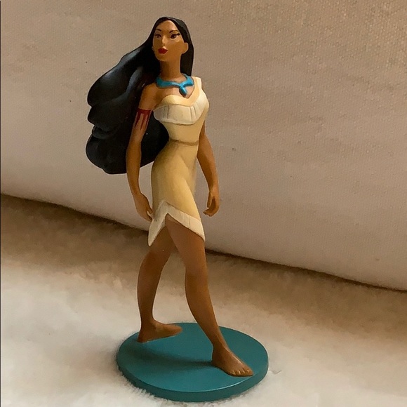Disney Party Supplies 4 Pocahontas Party Cake Topper Figurine